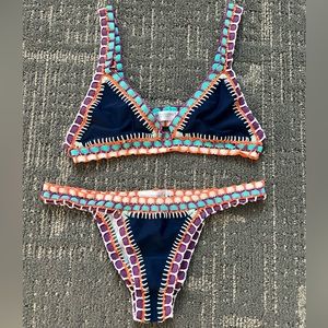 Coccoloba Two Peace Set